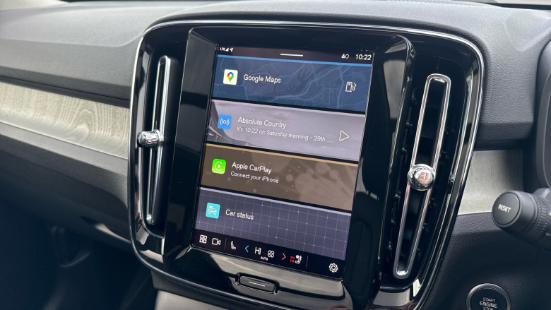 Volvo XC40 2.0 B3P Ultra Dark 5dr Auto Petrol Estate